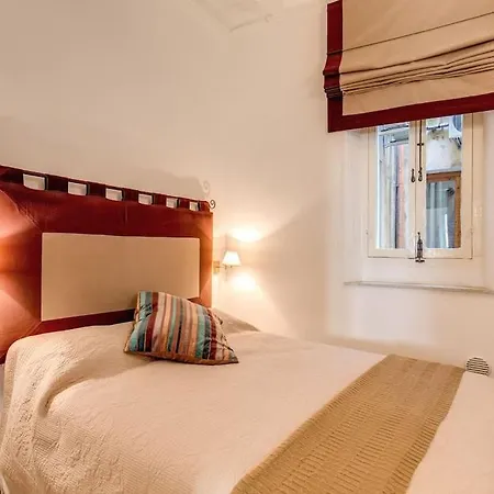Apartment New Navona Bright